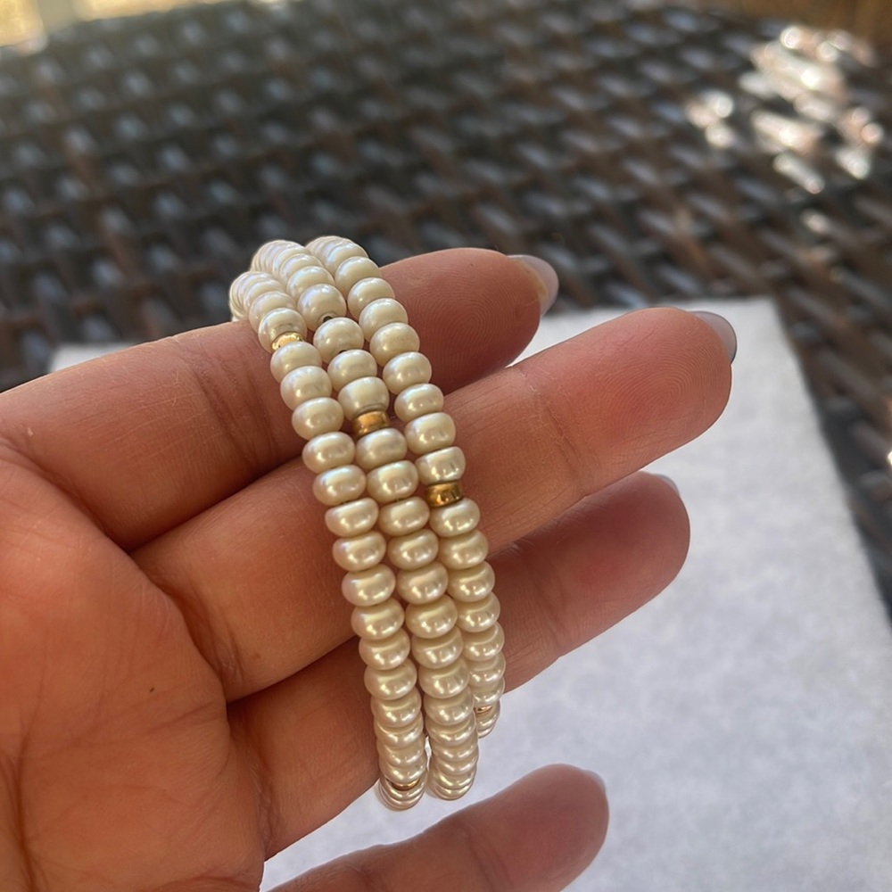 Pearl bracelets
